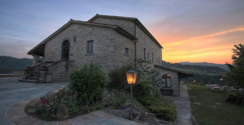 Antico casale in pietra dell’800 ristrutturato in Emilia Romagna
