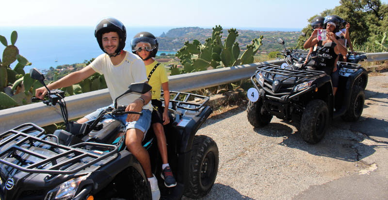 Escursione a Capo Vaticano in quad tra sentieri sterrati e natura
