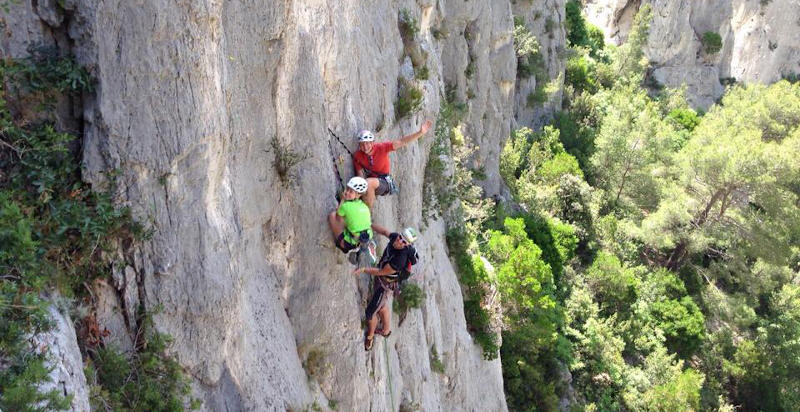 Scalata su roccia nella Falesia Dimenticata, Trentino
