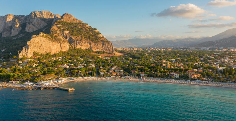 Escursione in gommone a Capo Gallo e Grotta dell'Olio