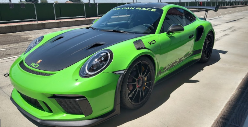 Esperienza regalo guida Porsche Sardegna