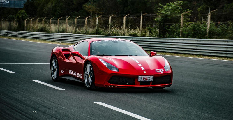 Guida Ferrari Autodromo dell'Umbria Magione