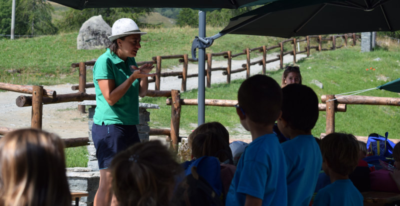 Bambini in fattoria didattica Piemonte con gli animali