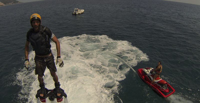 Emozioni e Adrenalina con Flyboard a Diano Marina