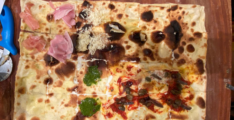 Focaccia genovese - Gusto autentico di Genova