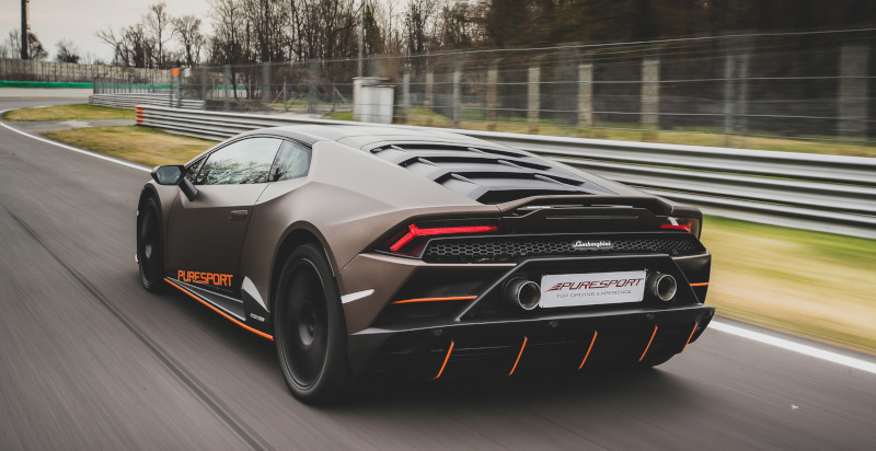 Lamborghini in pista vicino a Roma - Esperienza di guida