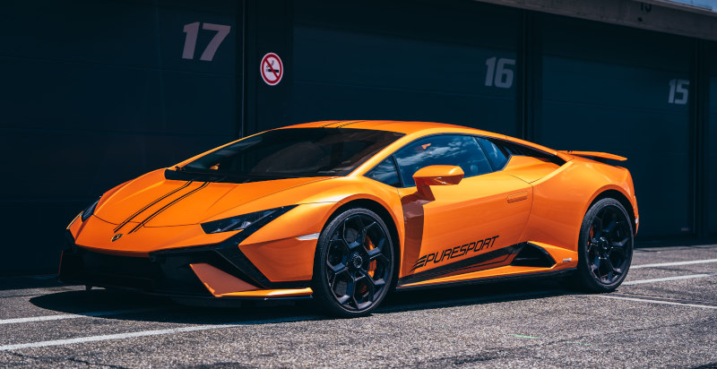 Lamborghini Huracán Tecnica sul Mugello Circuit per un'esperienza di guida sportiva in pista
