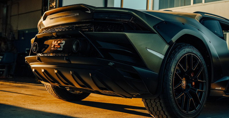 Lamborghini Huracán Sterrato Torre San Giovanni Ugento durante esperienza di guida