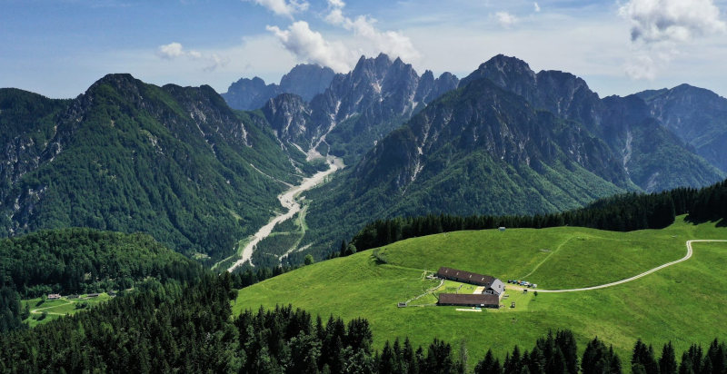 Panoramica Malga Glazzat a Pontebba Udine