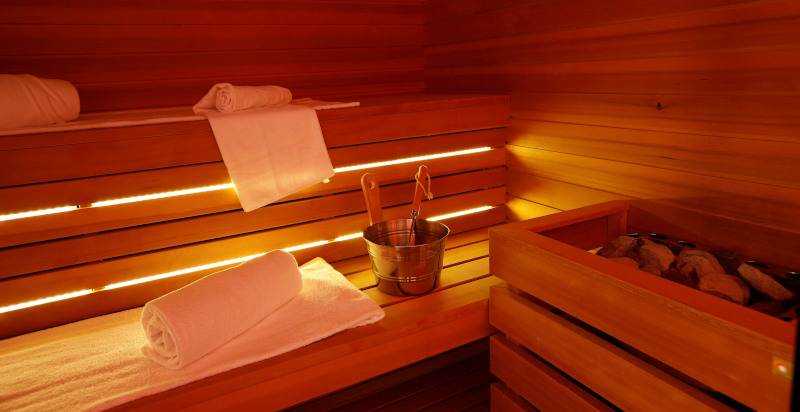 Spa in esclusiva per coppie con sauna a Monticello d'Alba