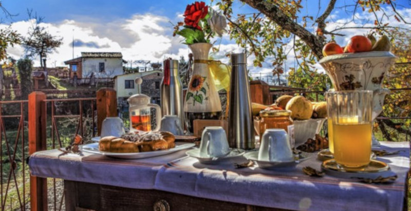 Colazione abbondante Tenuta Bocchineri