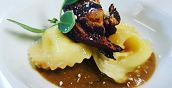 Degustazione di specialità gastronomiche durante il weekend