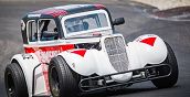 Prenota la tua esperienza di guida in Legend Car a Castelletto