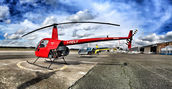 Elicottero Robinson R22 pronto al decollo a Roma