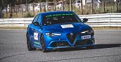 Buono regalo per pilotare l'Alfa Romeo Giulia Quadrifoglio all'Autodromo Franco di Suni