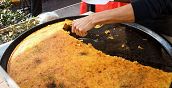 Cecina, focaccia sottile di farina di ceci - Gastronomia Toscana Lucca