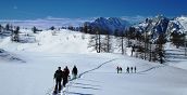 Escursione con le ciaspole in Piemonte tra panorami innevati mozzafiato