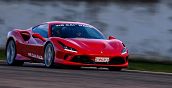 Esperienza Ferrari F8 Tributo nel Salento