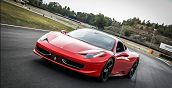 Guida una Ferrari F458 Italia su pista a Latina – 