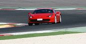 Guidare una Ferrari 458 Italia sul circuito di Cremona vivendo un’esperienza Ferrari al volante