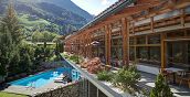 Vista panoramica dalle Dolomiti dal Feldmilla.hoteldesign
