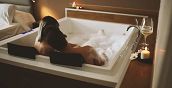 Suite con vasca Jacuzzi privata per momenti di relax