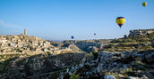 Volo panoramico sorvolando Matera