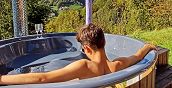 Relax nella tinozza privata con idromassaggio e cromoterapia