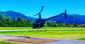 Elicottero Robinson R22 pronto per il decollo