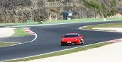 errari 458 Italia in azione sul circuito del Mugello per appassionati di motori