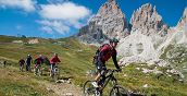 Discesa MTB sui sentieri delle Dolomiti