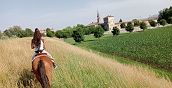 Trekking a cavallo presso lo Yama Ranch a Montegaldella