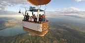 Panorama dal volo in mongolfiera sul Canavese