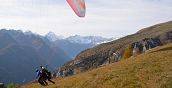 Avventura in parapendio tra i paesaggi della Val di Susa