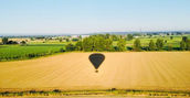 Volo in mongolfiera sopra la campagna romana