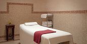 Lettino per massaggi allo spa hotel Humboldt a Karlovy Vary