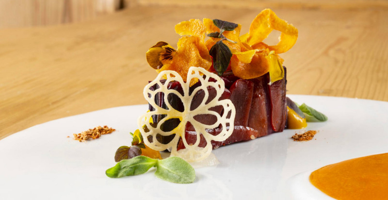 Piatti di alta cucina alla Stua da Legn a Livigno