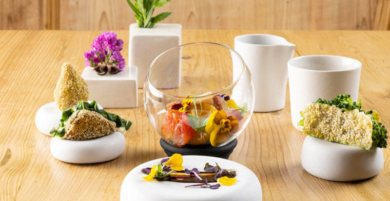 Menu stagionale con ingredienti locali della Stua da Legn Hotel Lac Salin 