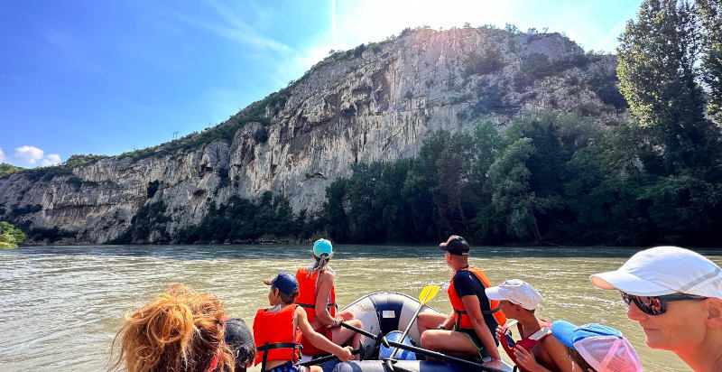 Rafting in Trentino sul fiume Adige: adrenalina e paesaggi mozzafiato