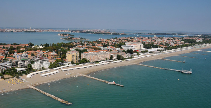Volo in elicottero Venezia laguna