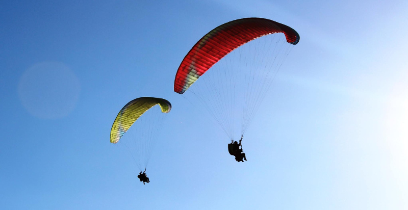 Parapendio biposto vicino Rieti nel Lazio