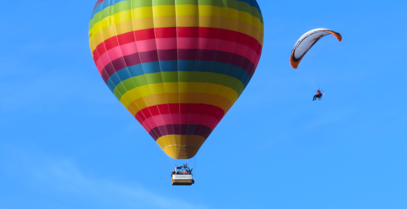 Decollo mongolfiera a Masino vicino Torino