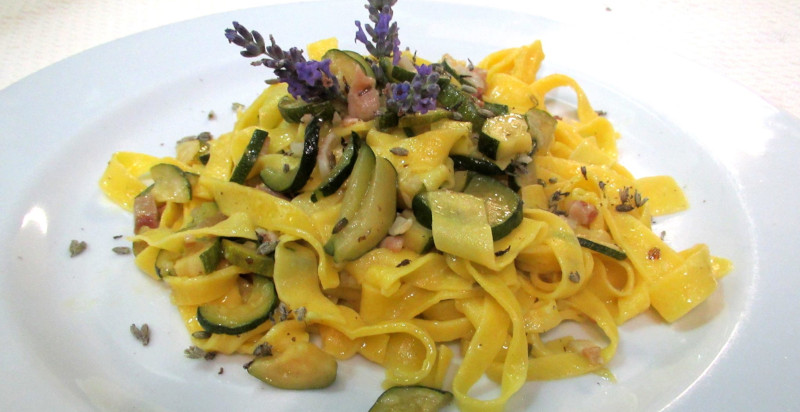 Cena a 3 portate con piatti tipici romagnoli per il weekend benessere