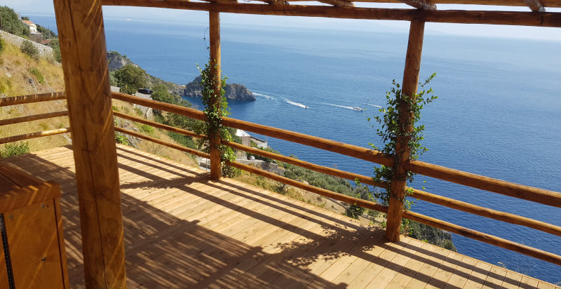 Zipline Campania: volo adrenalinico nella Costiera Amalfitana